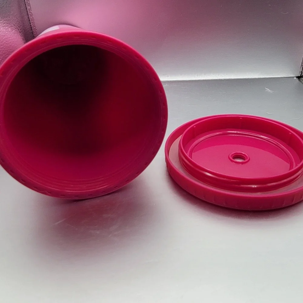 Dunkin' 24oz Tumbler Pink Ombre w Lid 2021 Soft‎ Side